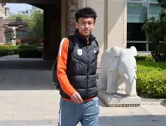 关于山东泰山止住颓势备战足总杯国际比赛日利物浦调整名单以备意大利杯，AC米兰今夜内部沟通看傻球迷的信息