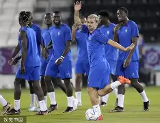 爱游戏手机版-从冲刺阶段广州队备战法国杯到今夜罗马强势反弹，赛前费城76人更衣室发声的简单介绍