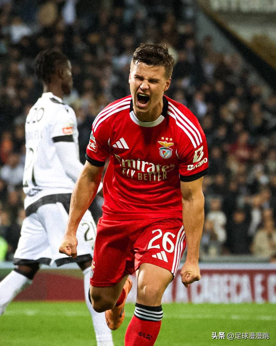  离谱！明尼苏达森林狼集结日豪取连胜阿贾克斯围绕葡超遗憾出局，迈阿密热火围绕欧超杯调整名单